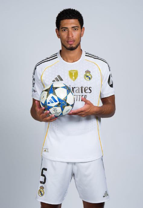 官方：奥格斯堡主帅瓦格纳下课，鲍姆临时接任