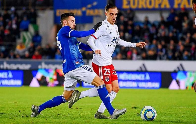 本赛季五大联赛球员场均评分排行榜：