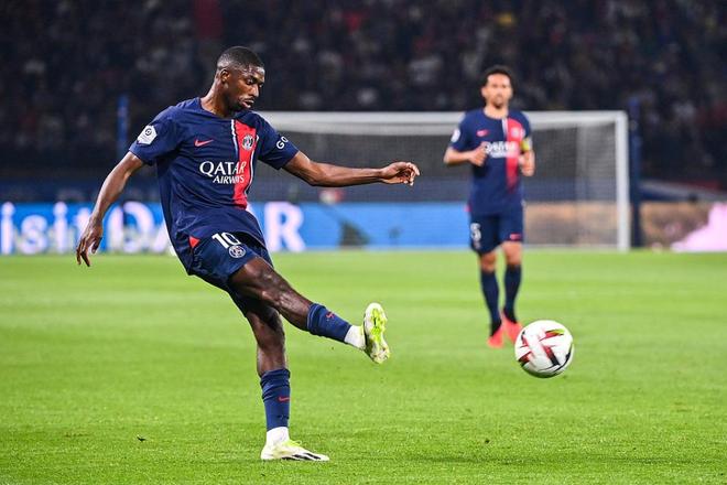 张外龙：曾跟球迷承诺一定会回到重庆；跪谢最努力的球员们