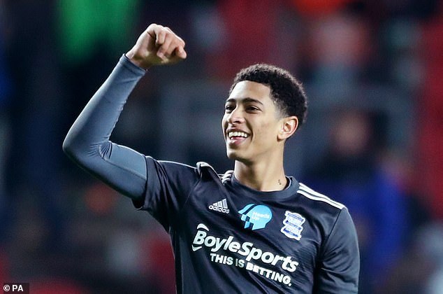 李霄鹏：明天就是拼，赢下最后一个主场比赛