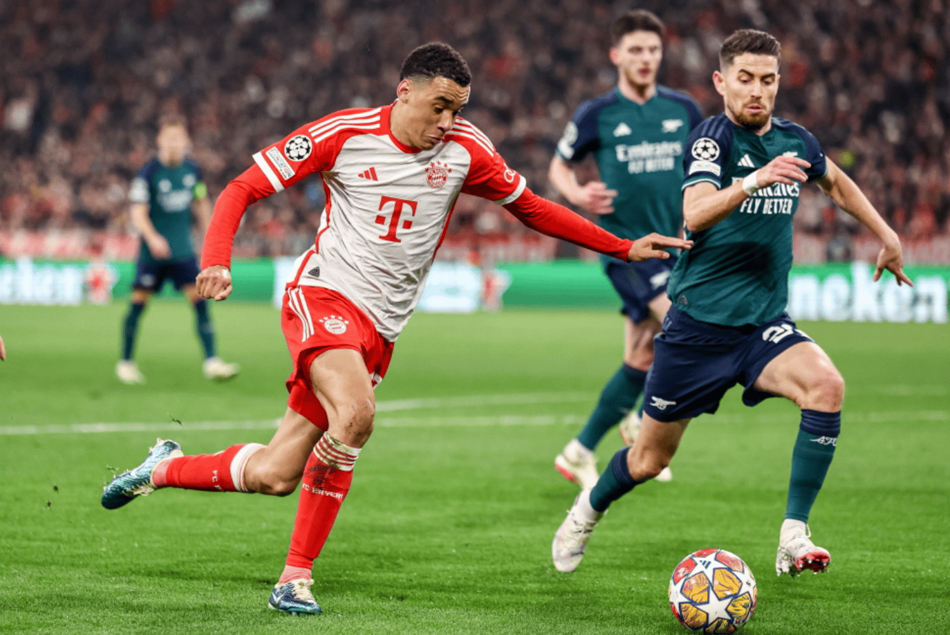 马克西连续21场砍下20+，追平艾弗森并列队史第二