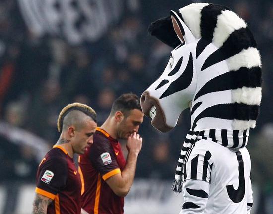 NBA杯半场：希罗&鲍威尔合砍24分，热火暂以57-56魔术