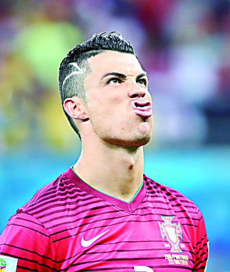 队报周末最佳法国阵：救世主阿雷，核心科内，独造五球奥利塞