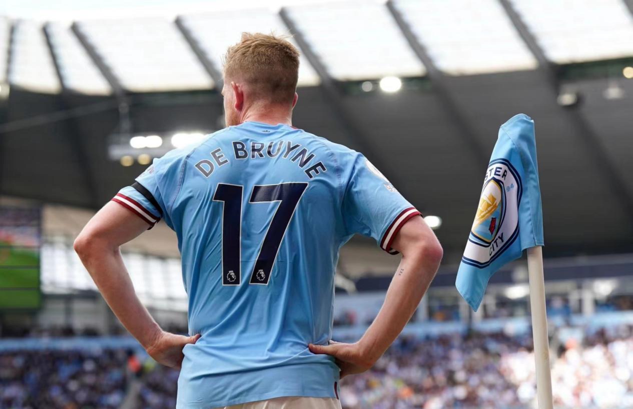 世界足球史上的重要改革