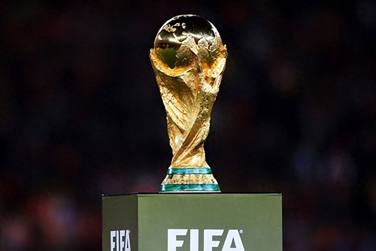 火箭哈登末节三分绝杀国王